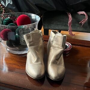 Luxurious Gold Ankle Boots